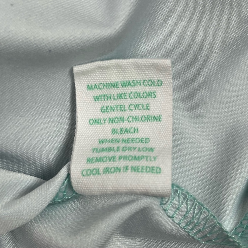 Art & Sol Amber Moran Womens Shirt Seafoam Fishing Lures Stretch V Neck Medium - Picture 10 of 10